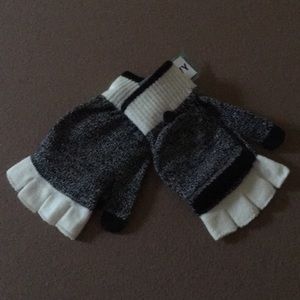Super cute convertible gloves/mittens